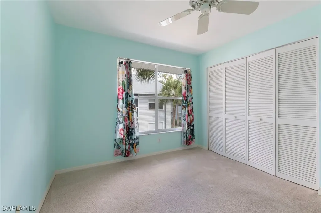 1915 Courtyard Way Naples FL 34112