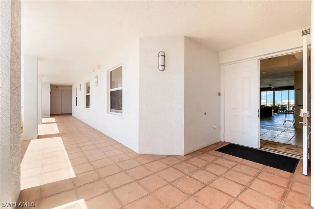 410 Flagship Drive Naples FL 34108