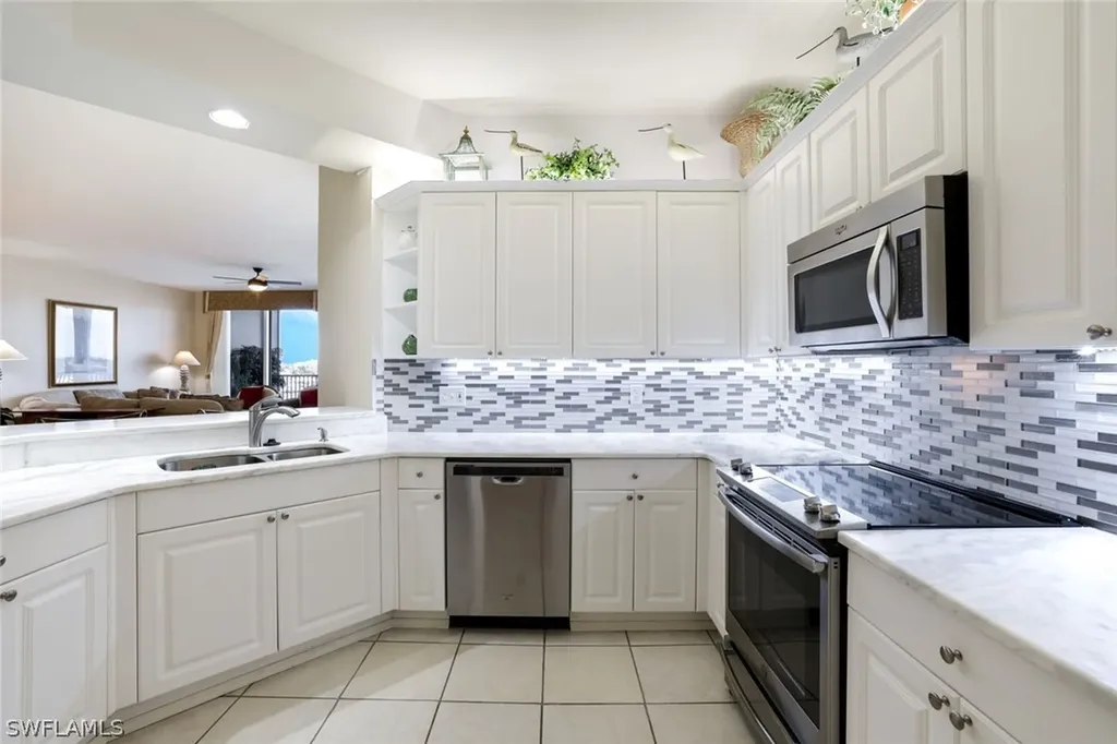 410 Flagship Drive Naples FL 34108