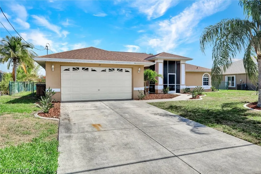 17 SE 15th Avenue Cape Coral FL 33990