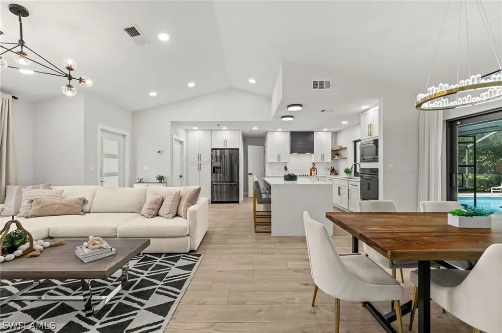133 Wickliffe Drive Naples FL 34110