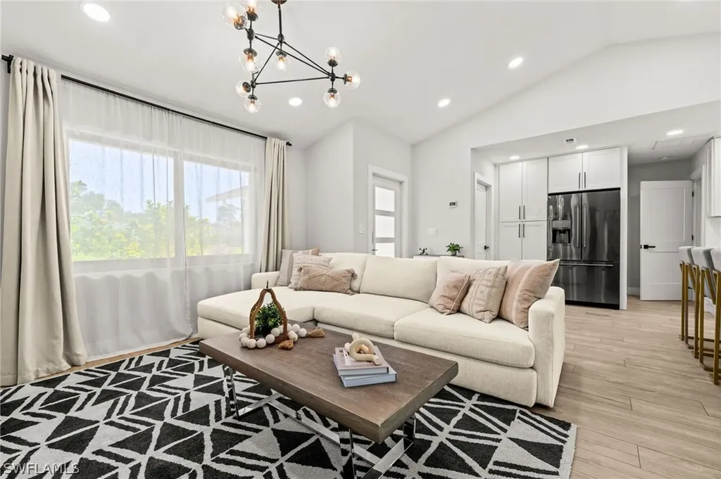 133 Wickliffe Drive Naples FL 34110