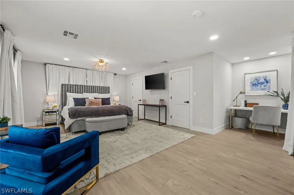 133 Wickliffe Drive Naples FL 34110