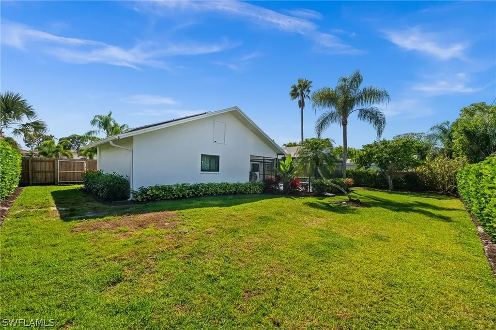 133 Wickliffe Drive Naples FL 34110