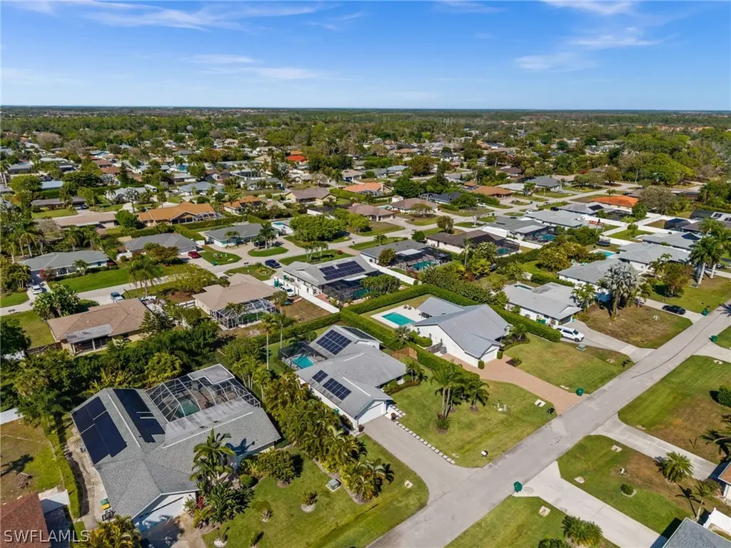 133 Wickliffe Drive Naples FL 34110