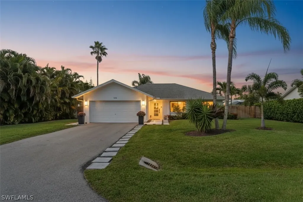 133 Wickliffe Drive Naples FL 34110