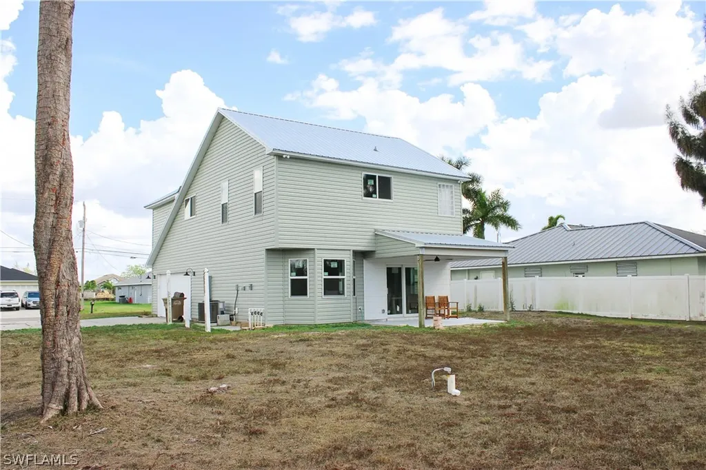 428 SW 19th Avenue Cape Coral FL 33991