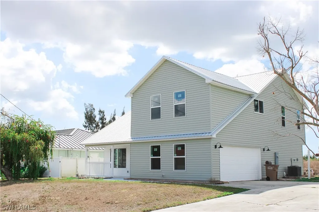 428 SW 19th Avenue Cape Coral FL 33991