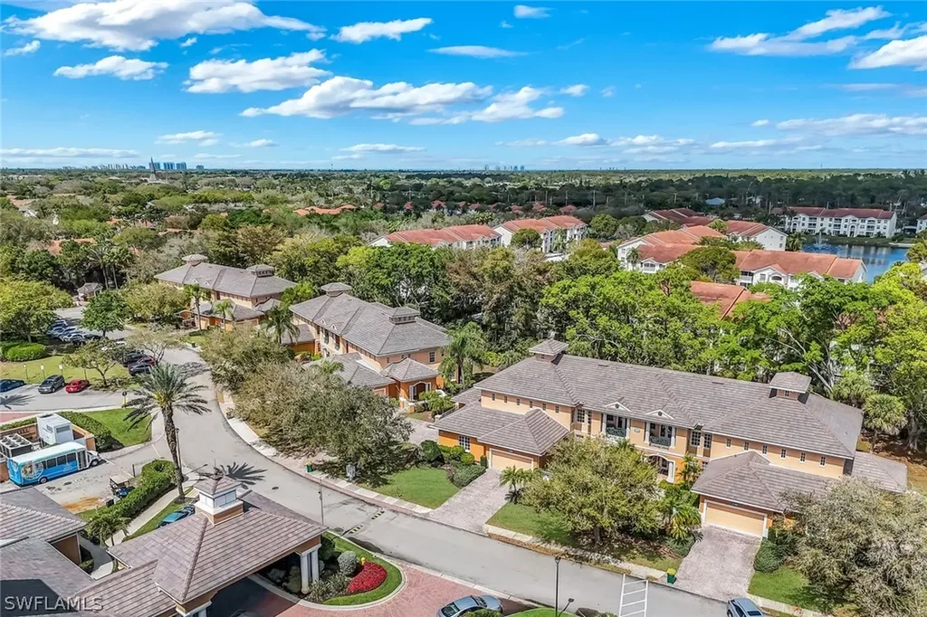 4815 Aston Gardens Way Naples FL 34109