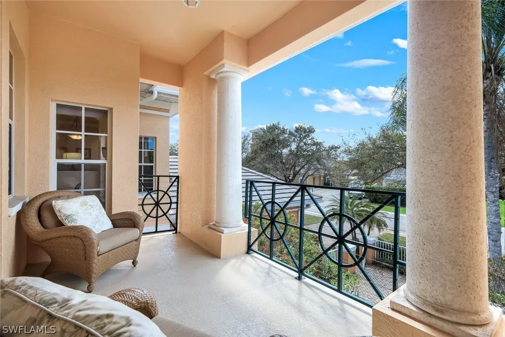 4815 Aston Gardens Way Naples FL 34109