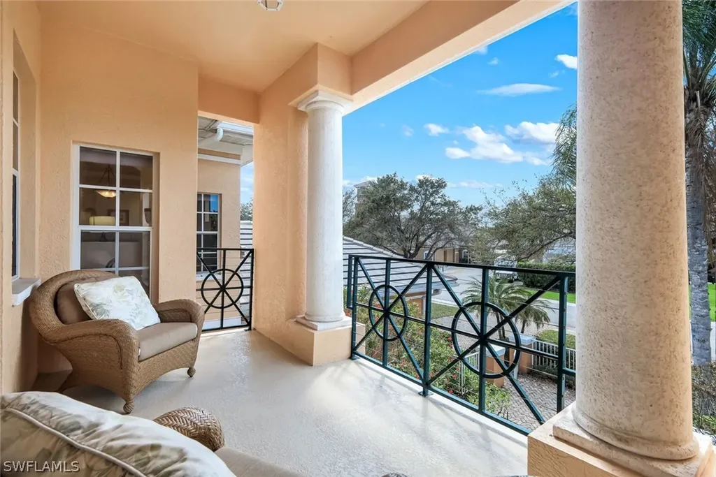 4815 Aston Gardens Way Naples FL 34109