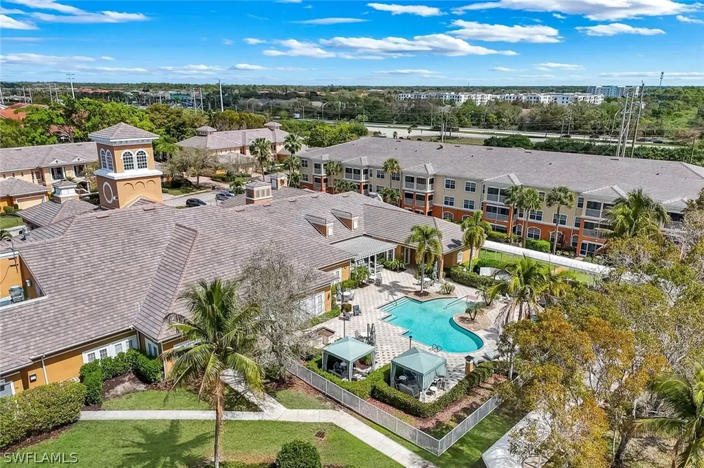 4815 Aston Gardens Way Naples FL 34109