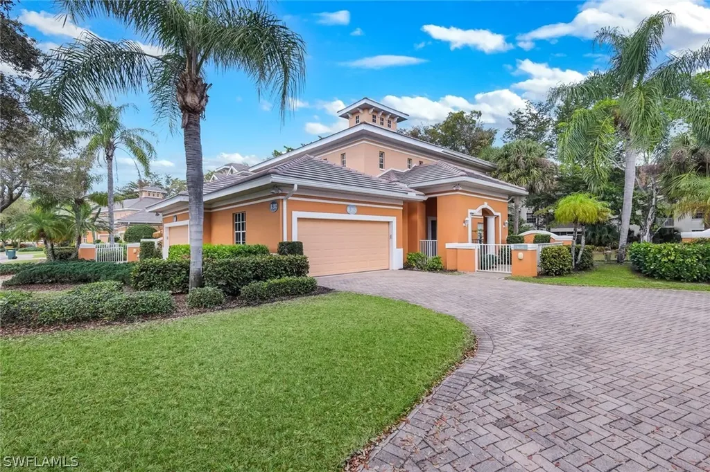 4815 Aston Gardens Way Naples FL 34109