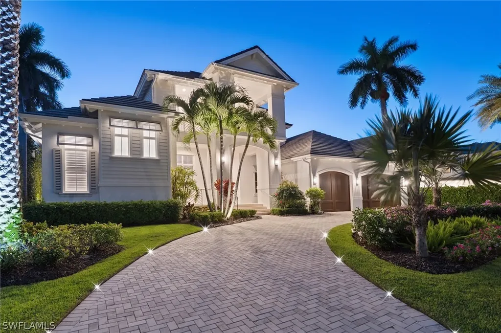 2805 Leeward Lane Naples FL 34103