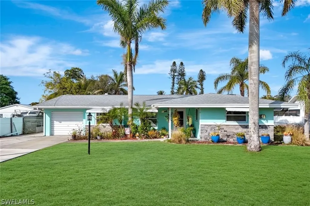 12315 Davis Boulevard Fort Myers FL 33905
