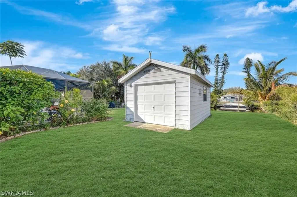 12315 Davis Boulevard Fort Myers FL 33905