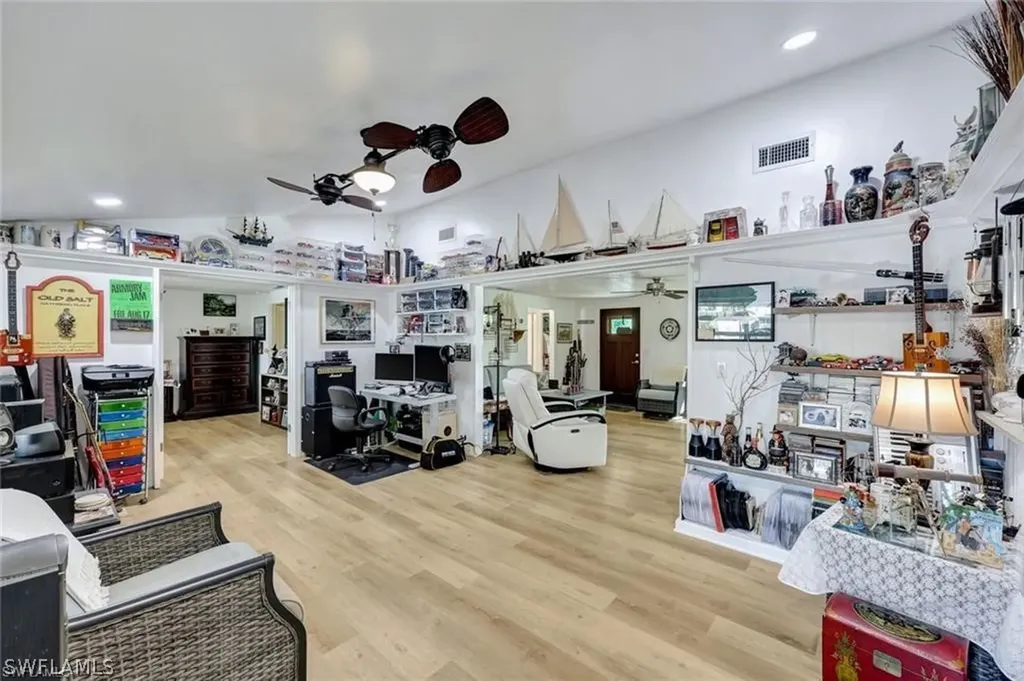 12315 Davis Boulevard Fort Myers FL 33905