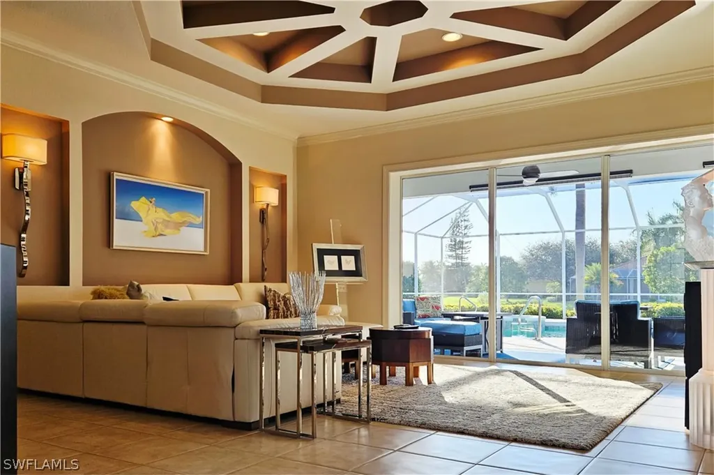 11013 Phoenix Way Naples FL 34119