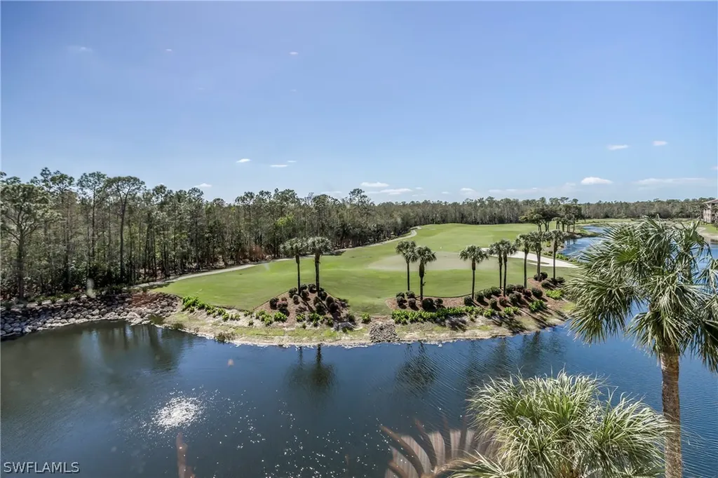 Naples FL, 3800 Sawgrass Way, Unit 3145