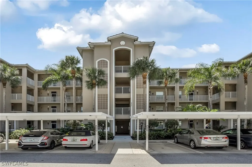 3800 Sawgrass Way Naples FL 34112
