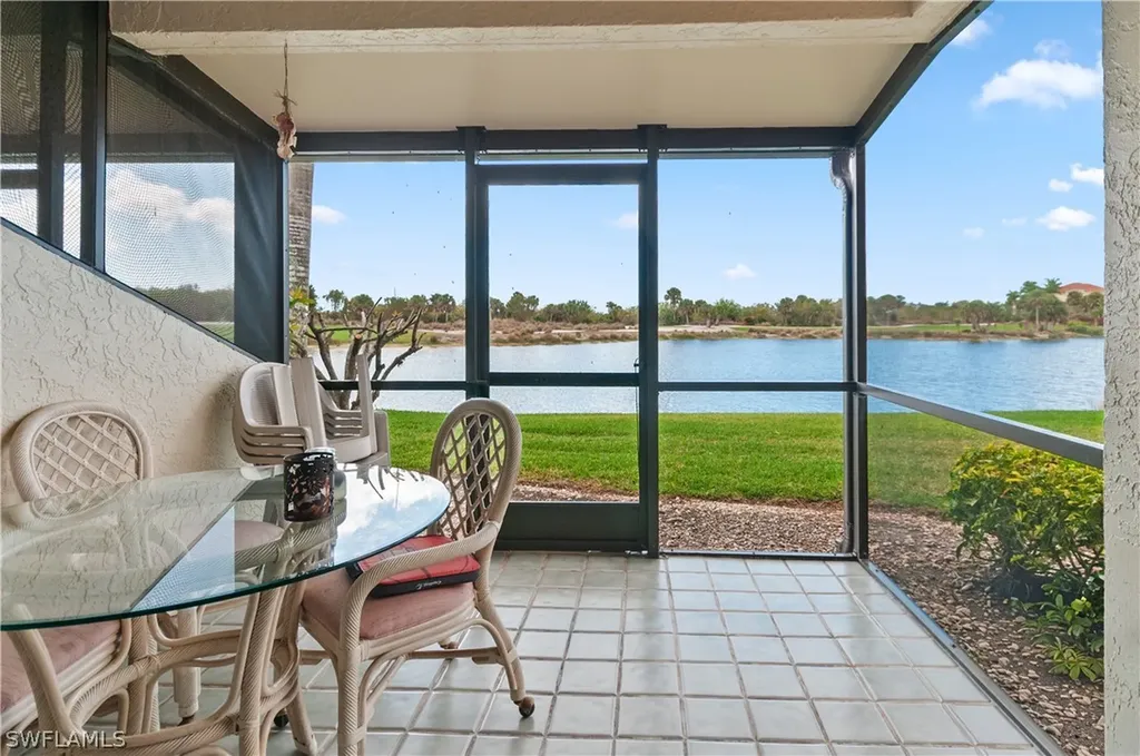 1538 Mainsail Drive Naples FL 34114