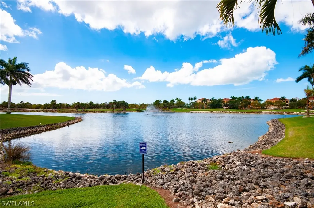 1538 Mainsail Drive Naples FL 34114