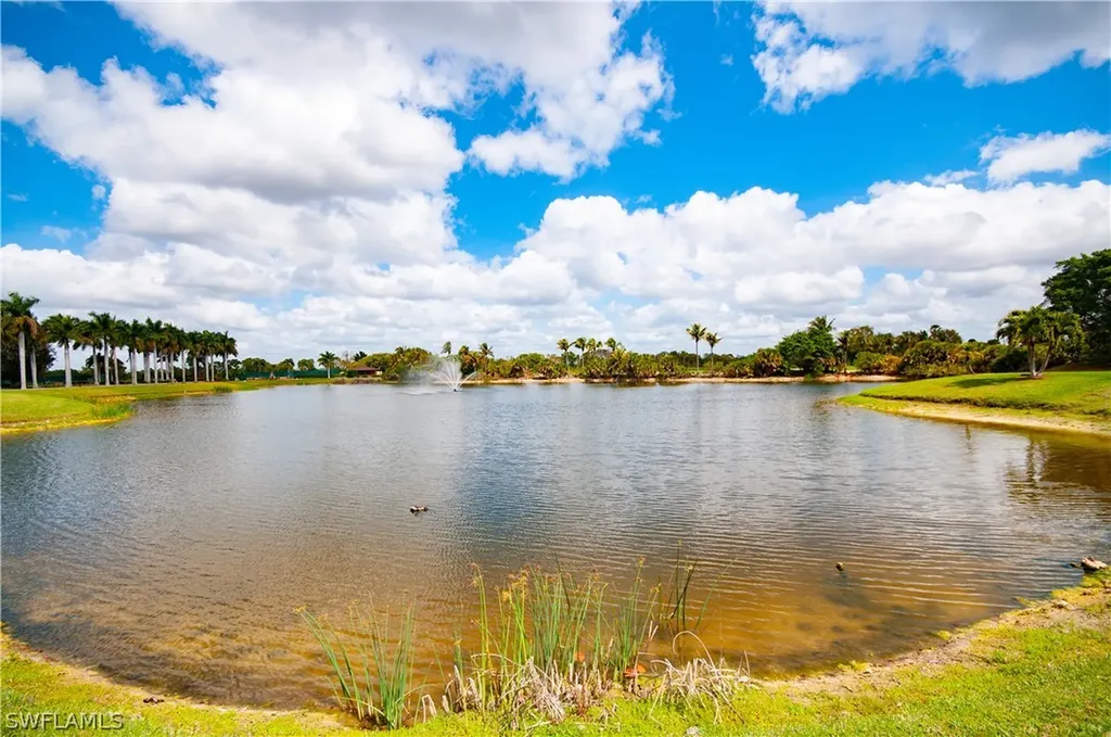 1538 Mainsail Drive Naples FL 34114