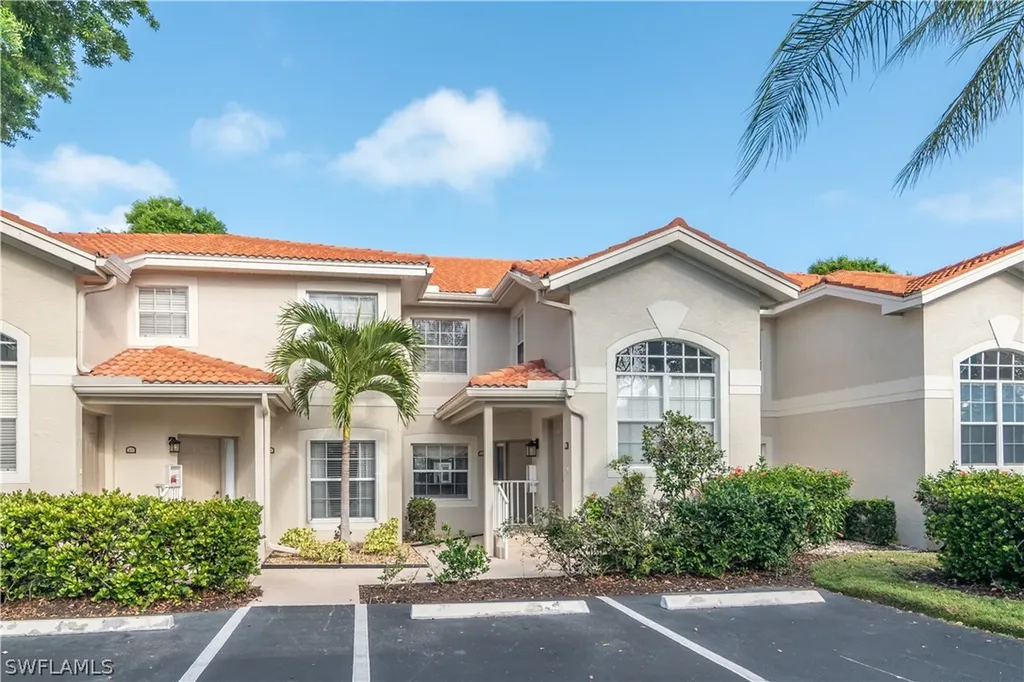 2585 Old Groves Road Naples FL 34109
