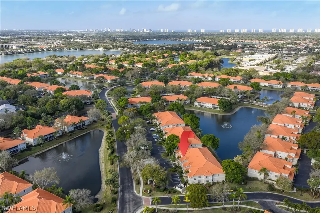 2585 Old Groves Road Naples FL 34109
