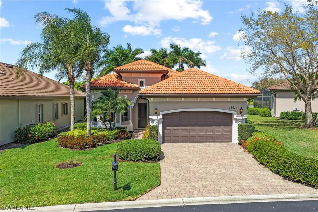 Estero FL, 12676 Grandezza Circle