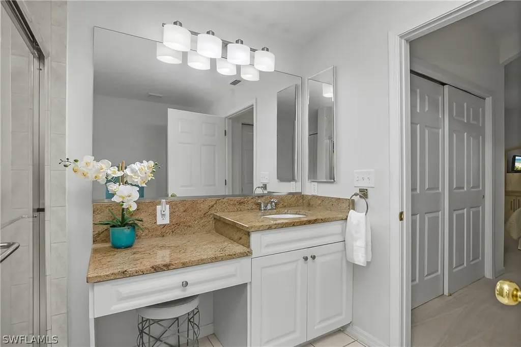 22992 Lone Oak Drive Estero FL 33928