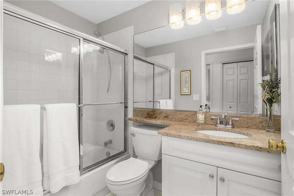 22992 Lone Oak Drive Estero FL 33928