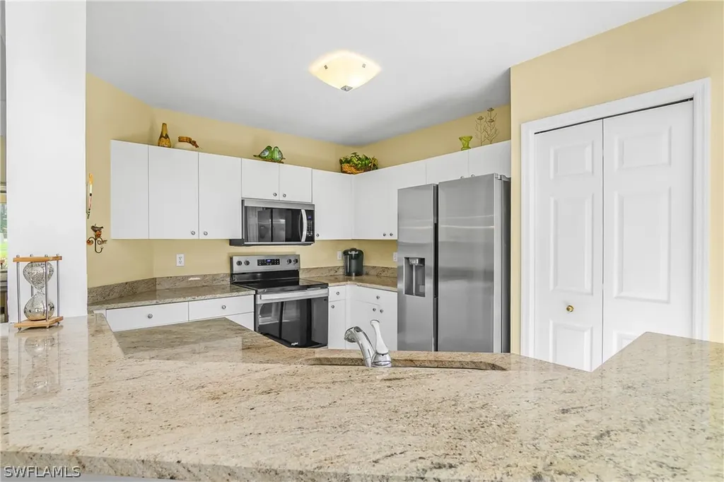22992 Lone Oak Drive Estero FL 33928