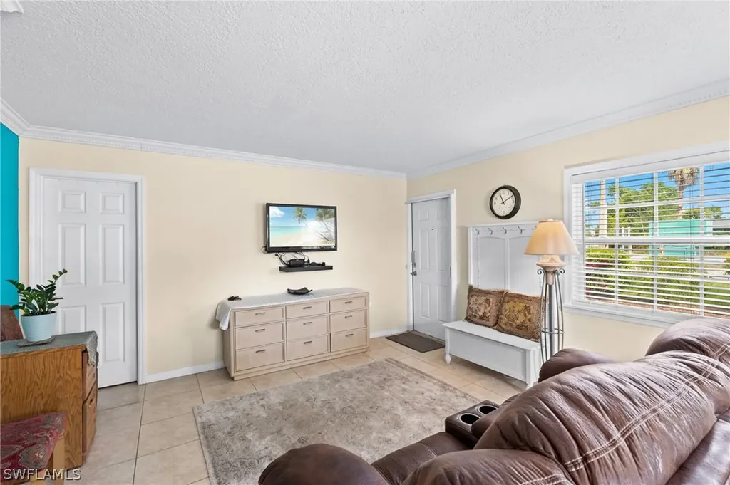 3322 N Key Drive North Fort Myers FL 33903
