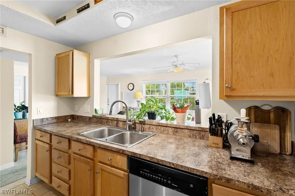 3322 N Key Drive North Fort Myers FL 33903