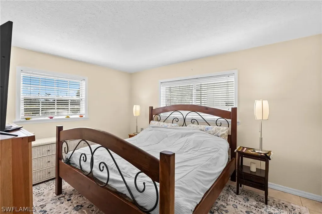3322 N Key Drive North Fort Myers FL 33903