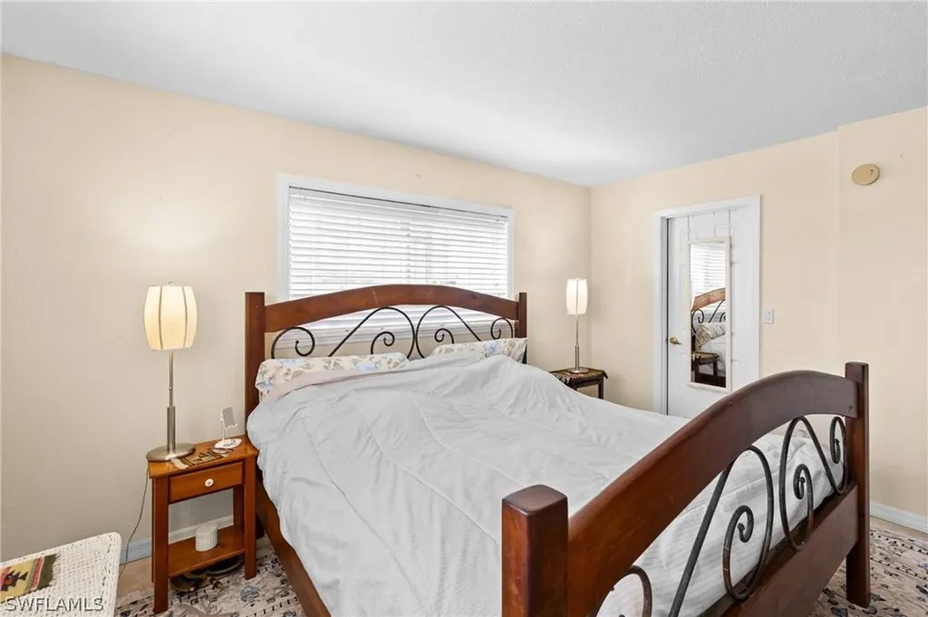 3322 N Key Drive North Fort Myers FL 33903