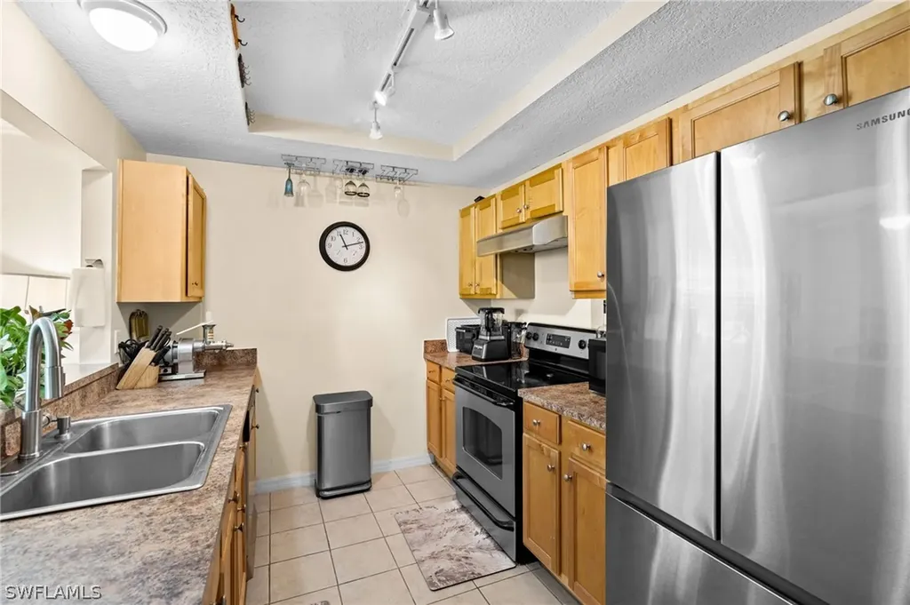 3322 N Key Drive North Fort Myers FL 33903