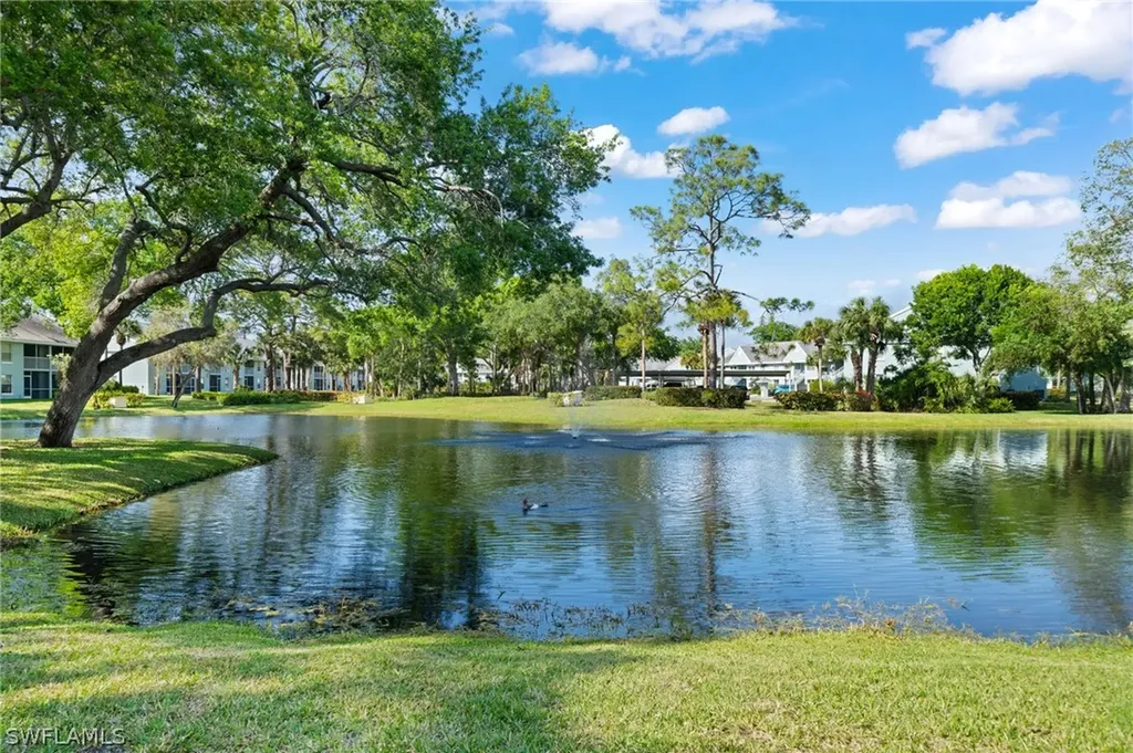 121 Wading Bird Circle Naples FL 34110