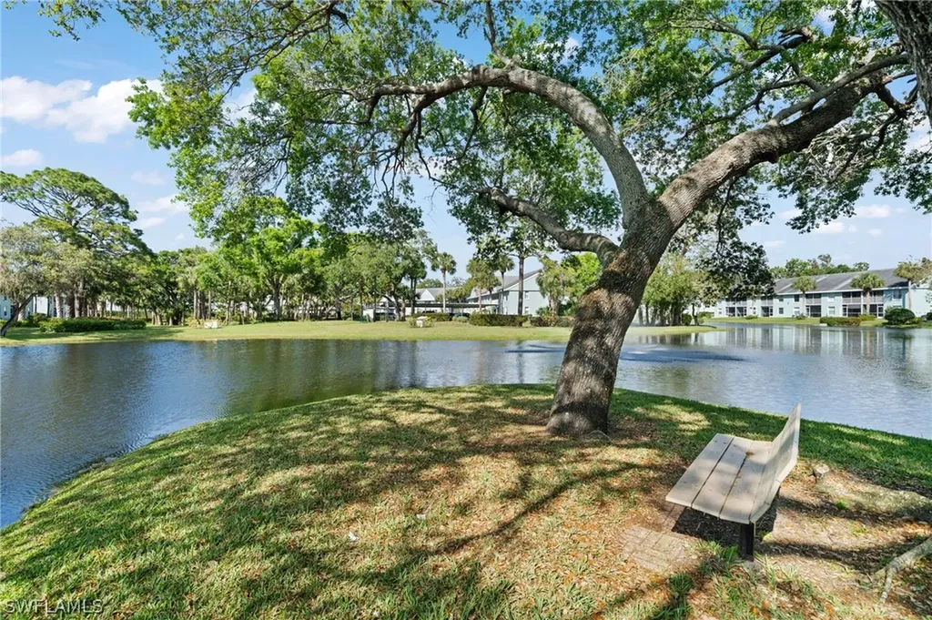 121 Wading Bird Circle Naples FL 34110