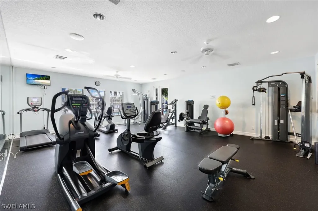 4645 Saint Croix Lane Naples FL 34109