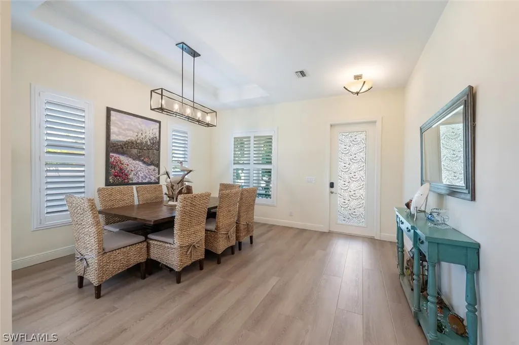730 95th Avenue N Naples FL 34108