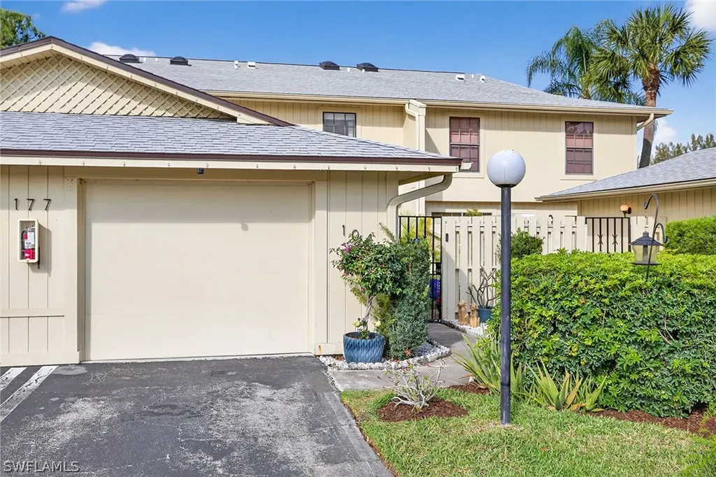 177 Forest Lakes Boulevard Naples FL 34105