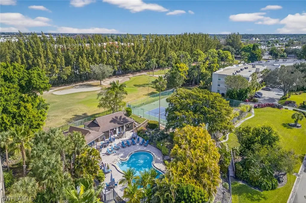 177 Forest Lakes Boulevard Naples FL 34105