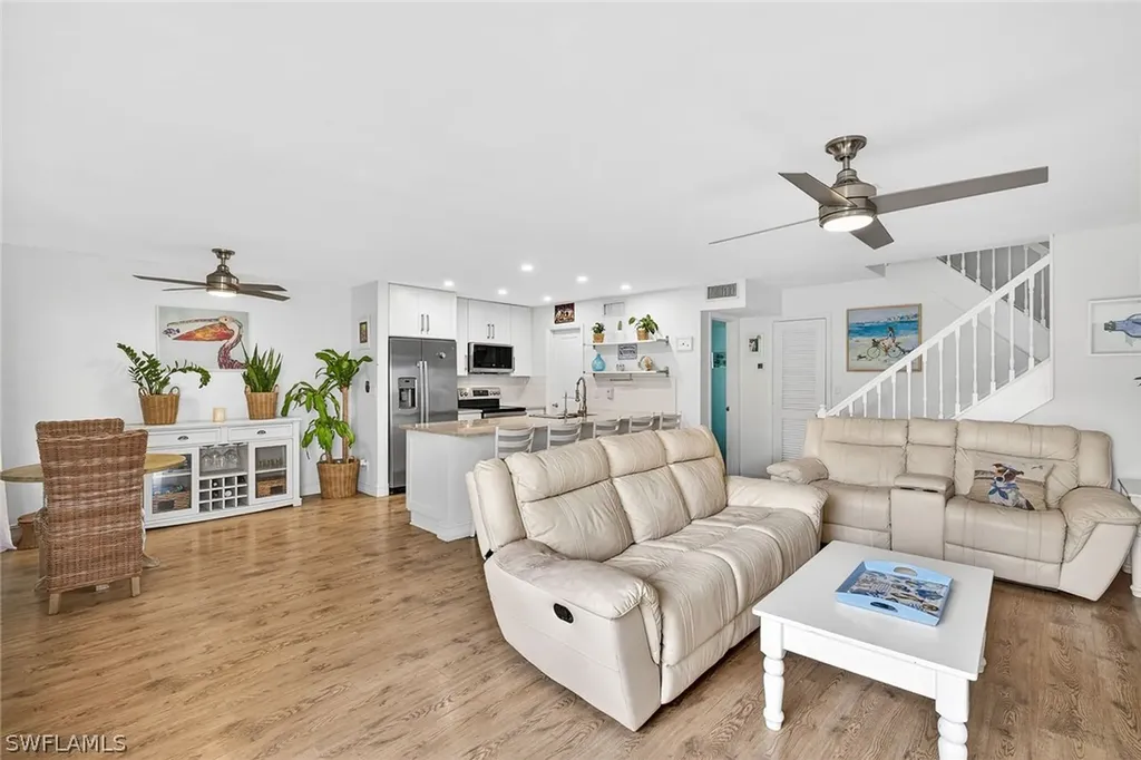 177 Forest Lakes Boulevard Naples FL 34105