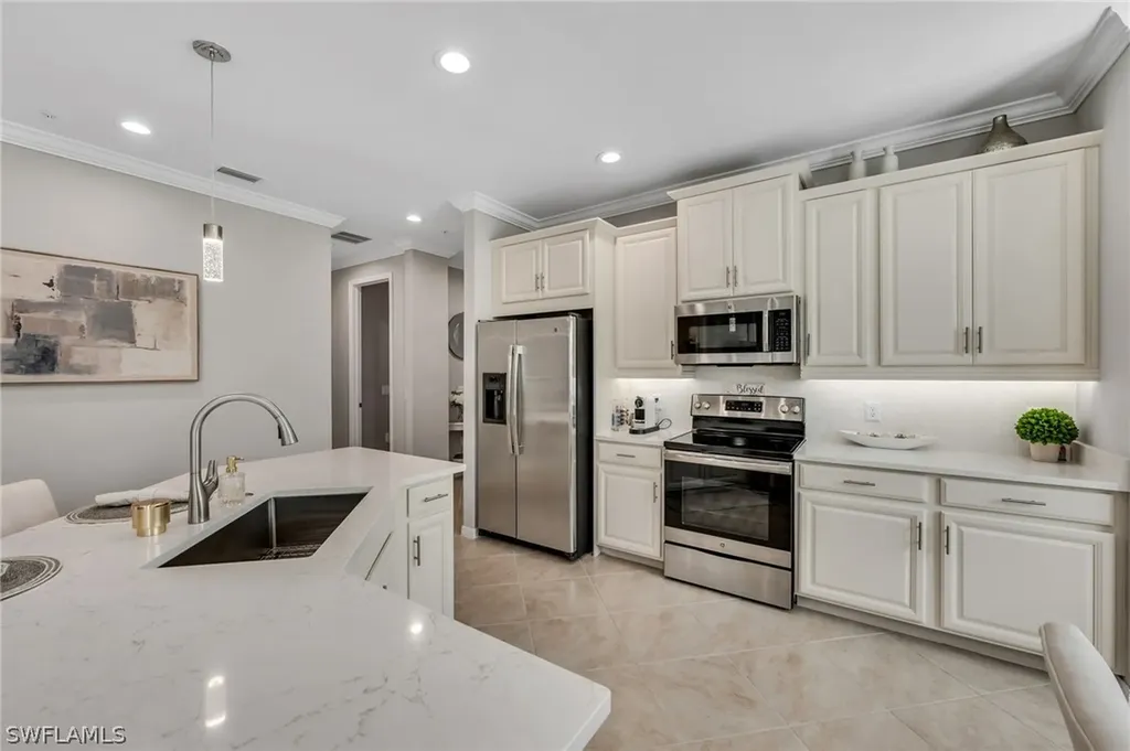 28018 Sosta Lane Bonita Springs FL 34135