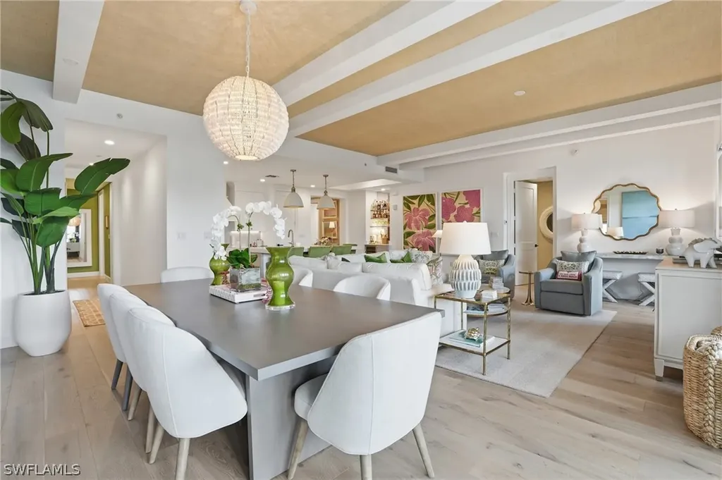 1115 Central Avenue Naples FL 34102