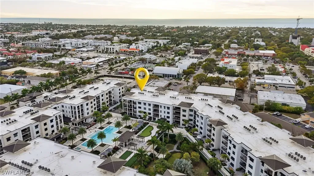 1115 Central Avenue Naples FL 34102