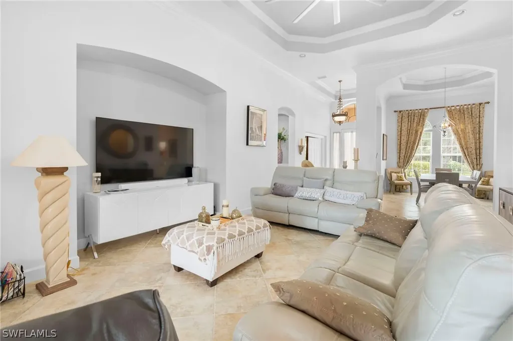 8095 Piedmont Drive Naples FL 34104