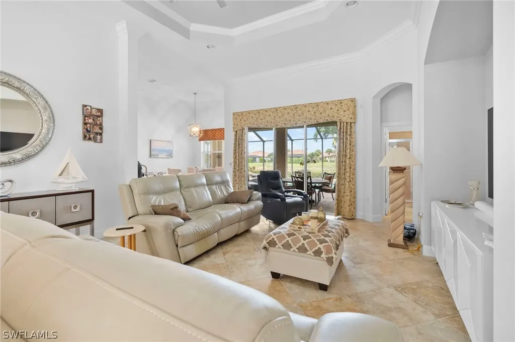 8095 Piedmont Drive Naples FL 34104
